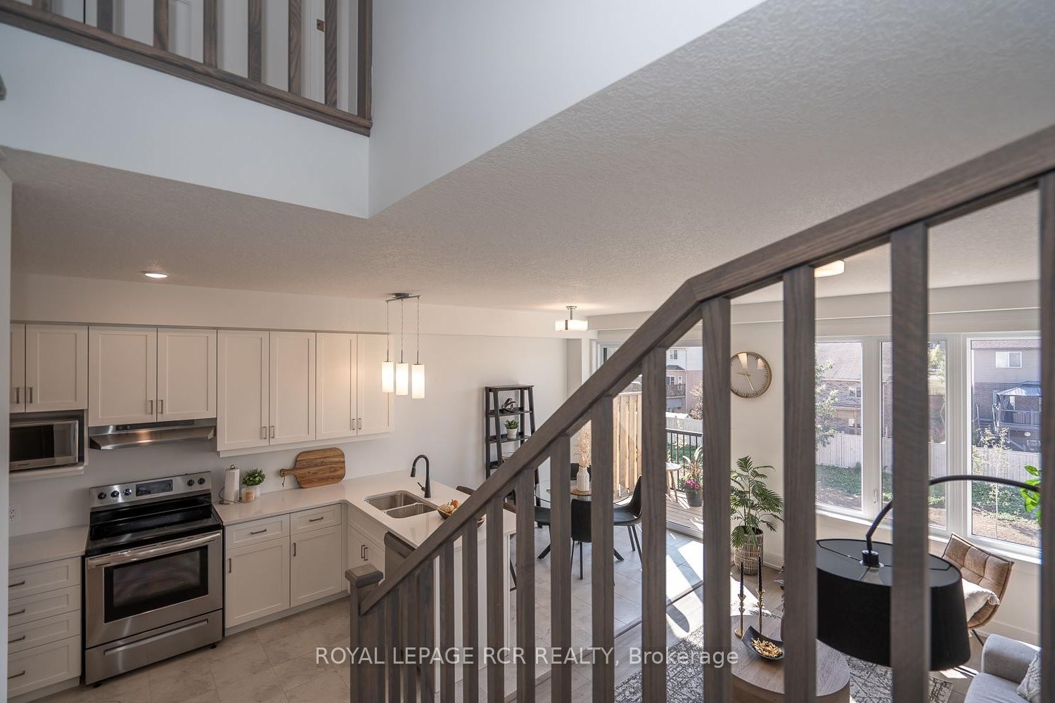 19-690 Broadway Avenue, Orangeville, ON - Indoor