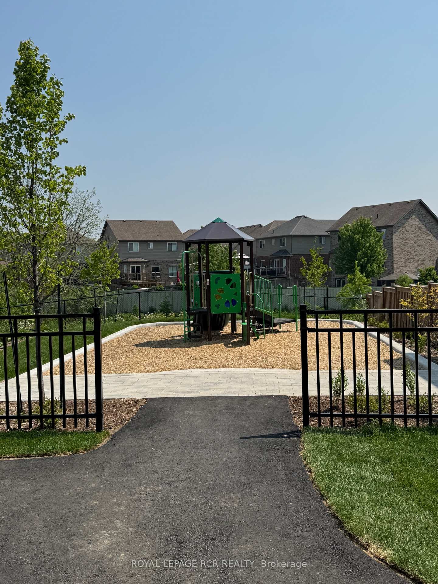 19-690 Broadway Avenue, Orangeville, ON - Outdoor