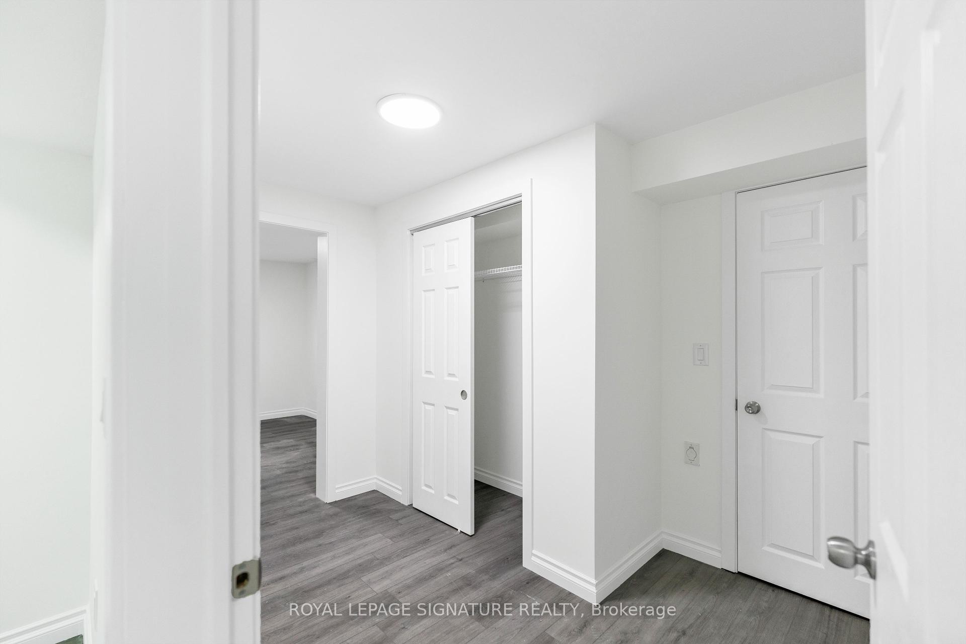 Bsmt-2255 Grand Ravine Drive, Oakville, ON - Indoor Photo Showing Other Room