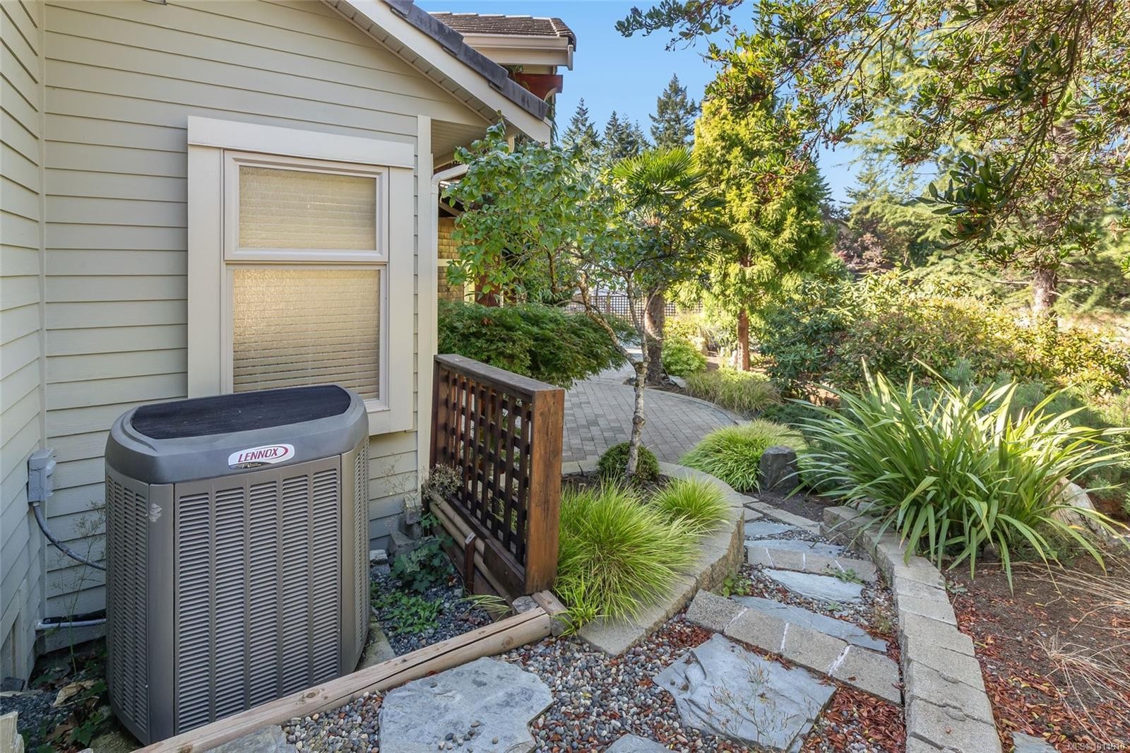 3380 Redden Rd, Nanoose Bay, BC