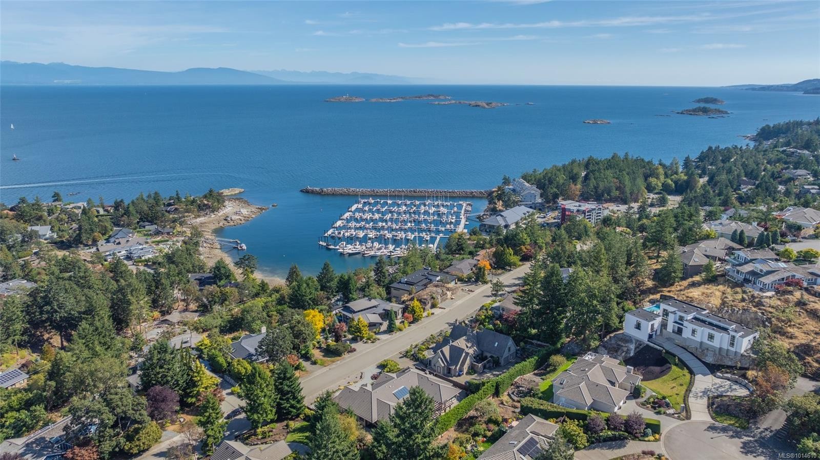 3380 Redden Rd, Nanoose Bay, BC