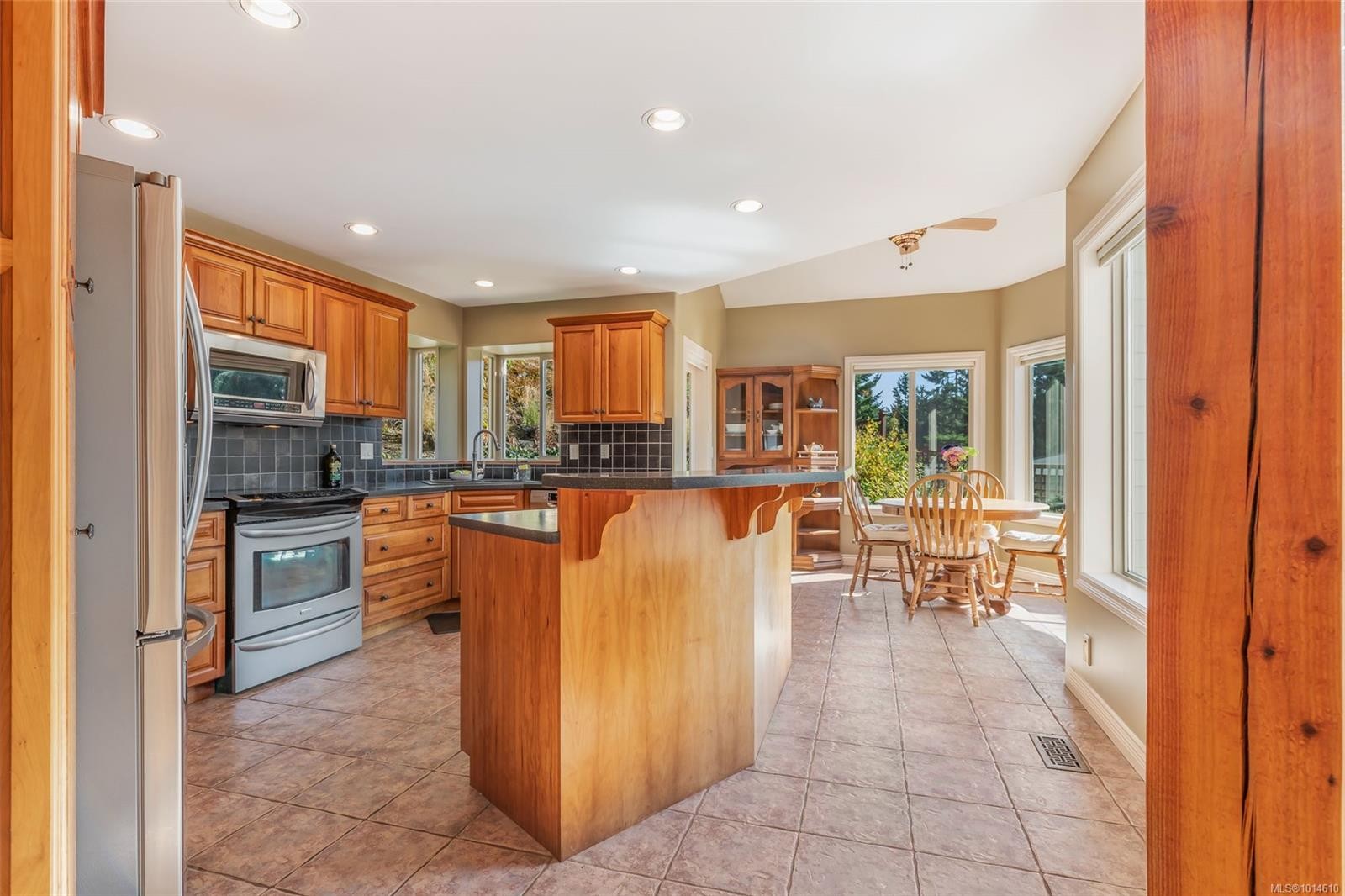 3380 Redden Rd, Nanoose Bay, BC