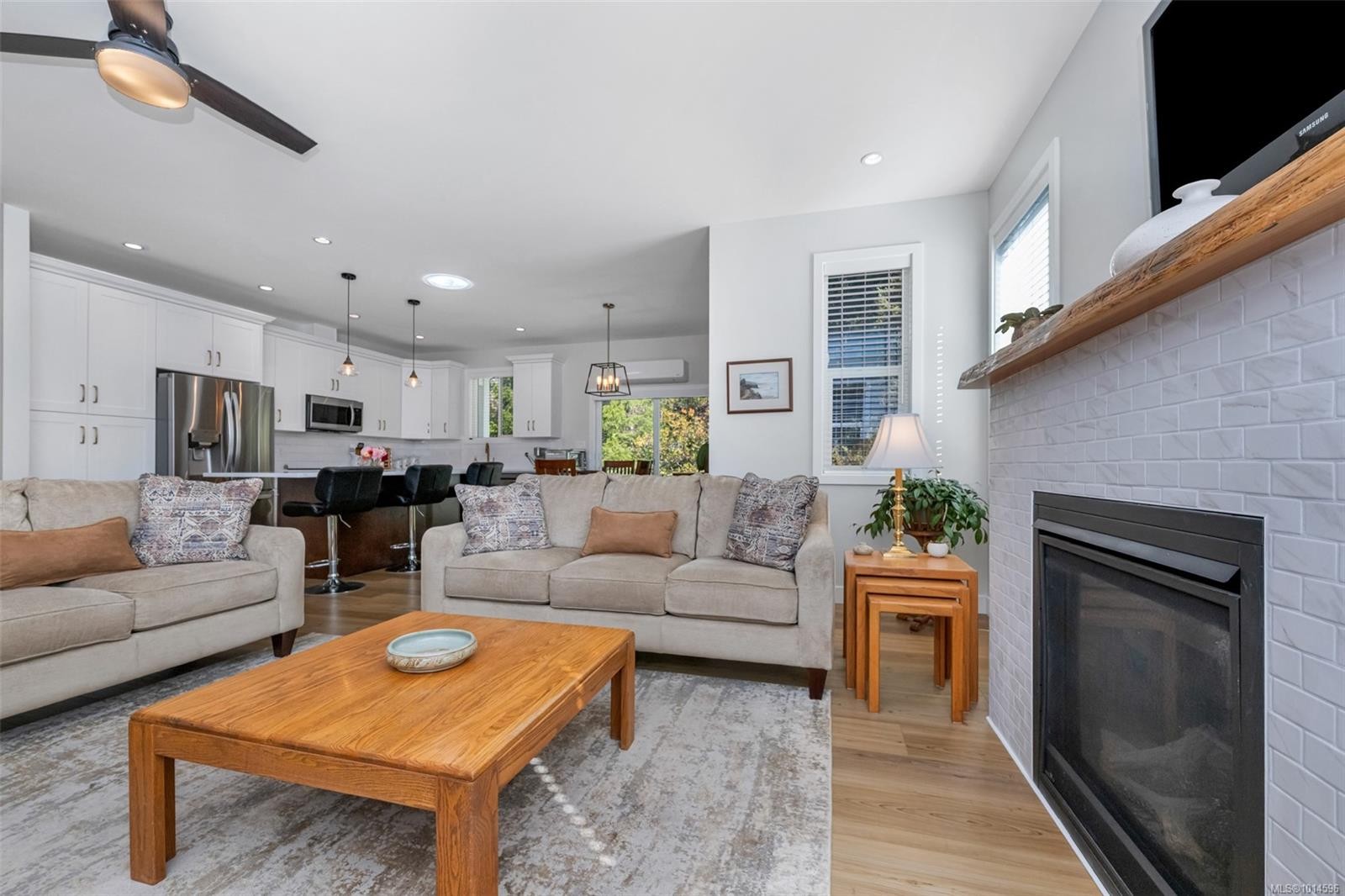 129 Edgewood Dr, Lake Cowichan, BC