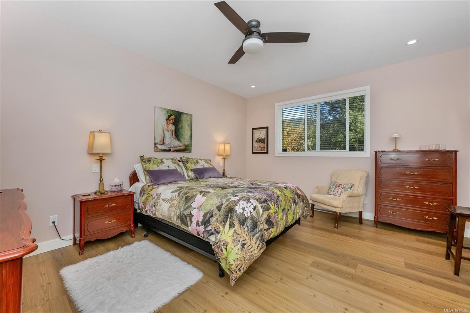 129 Edgewood Dr, Lake Cowichan, BC