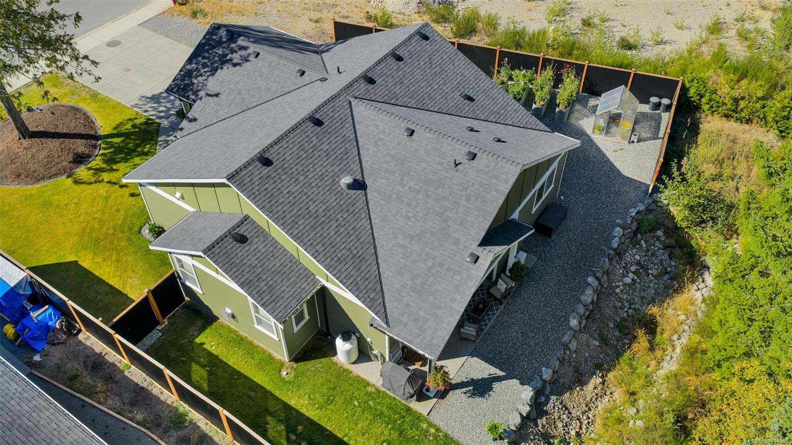 129 Edgewood Dr, Lake Cowichan, BC