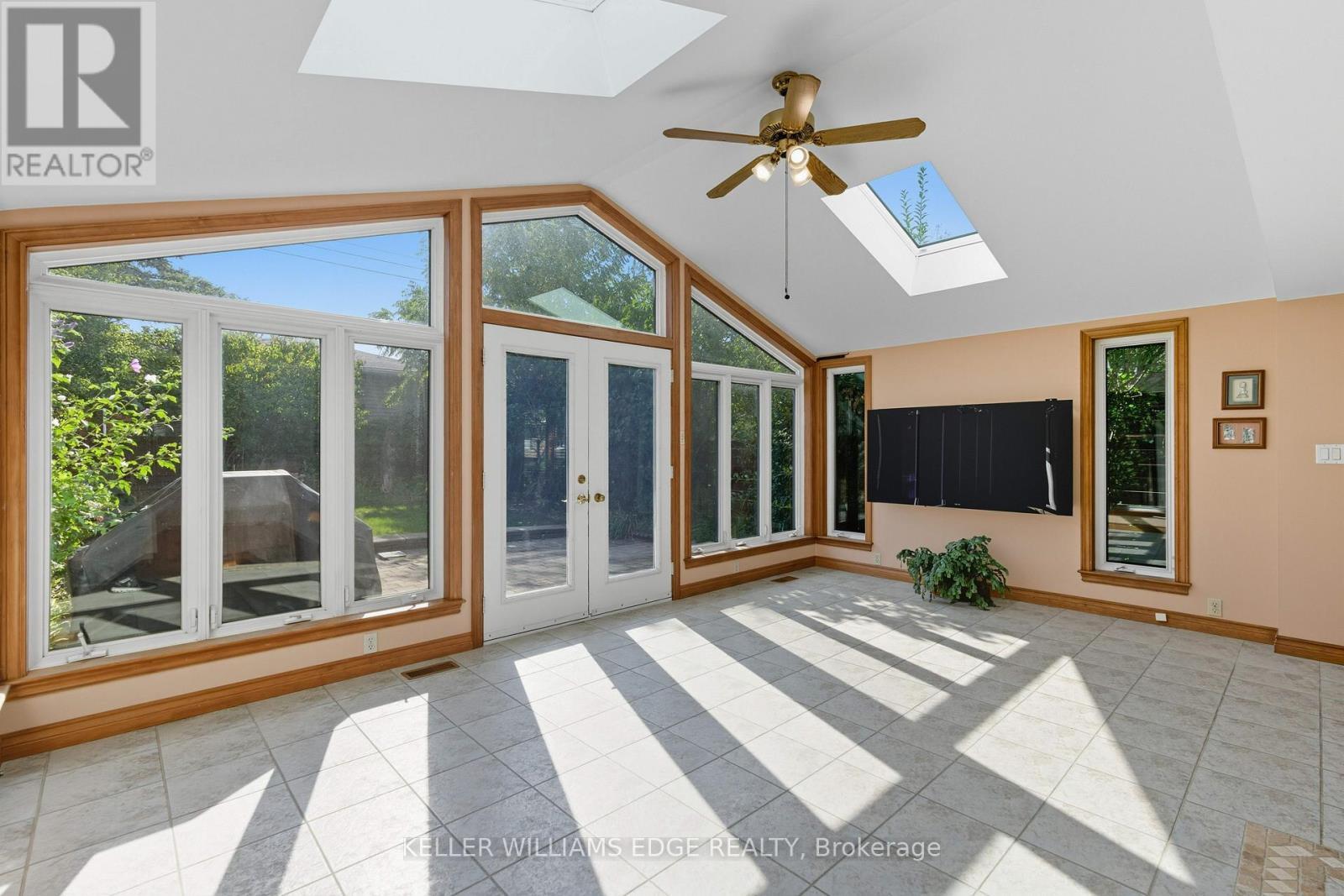 33 Goldfinch Road, Hamilton, ON - Photo Showing Other Room