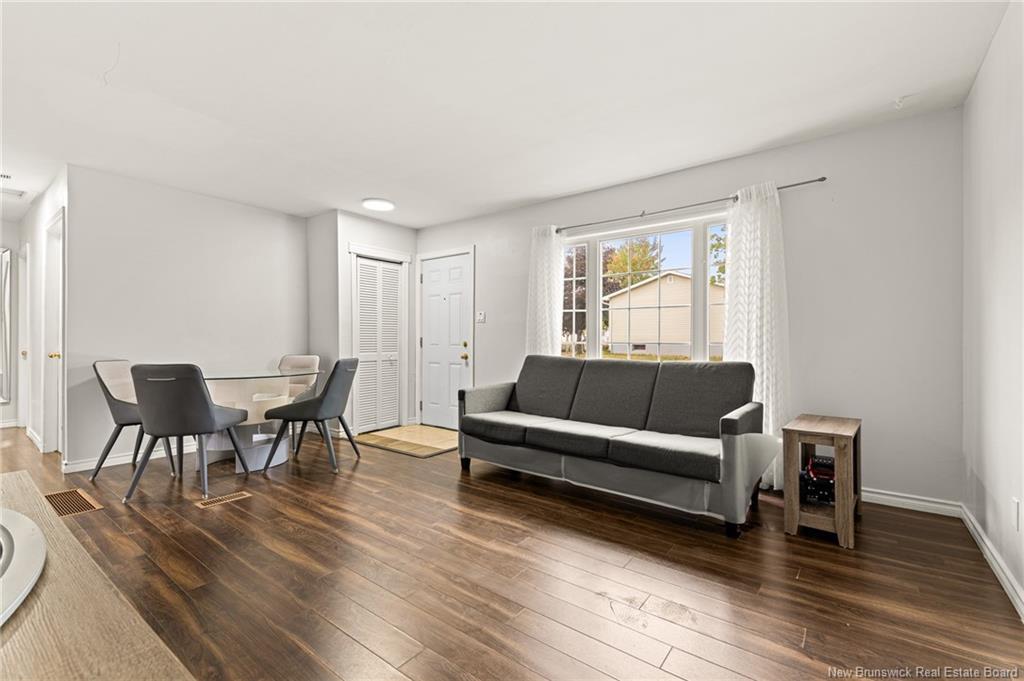 5 Wildwood, Moncton, NB