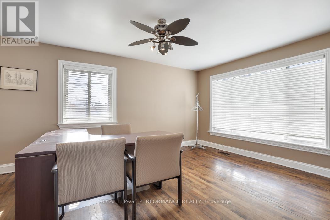 2002 Carp Road, Ottawa, ON