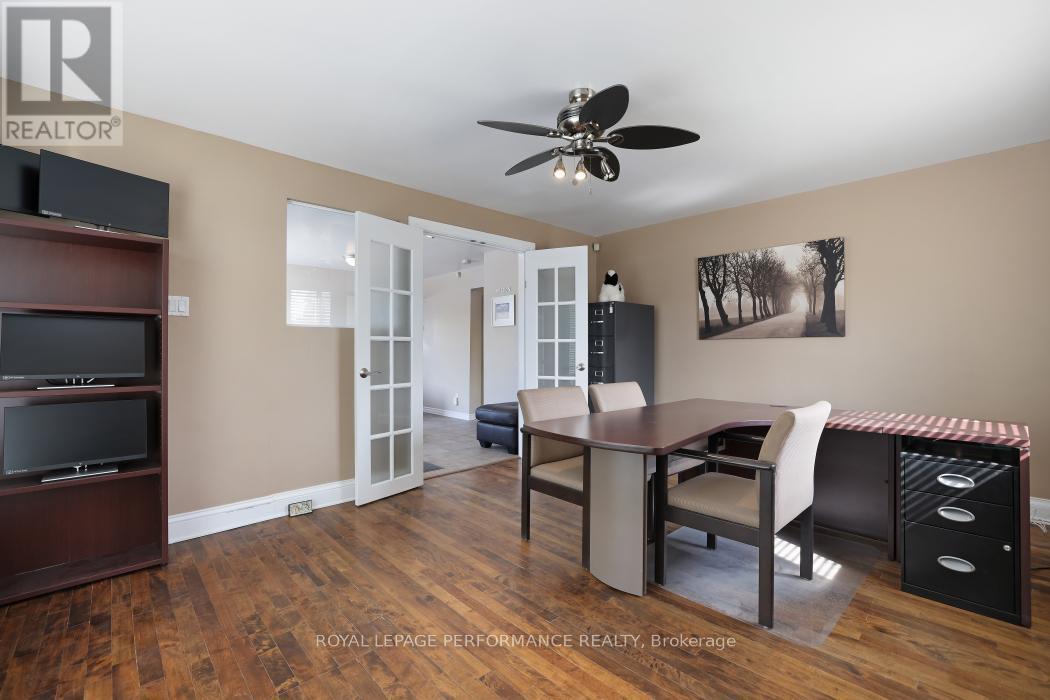 2002 Carp Road, Ottawa, ON