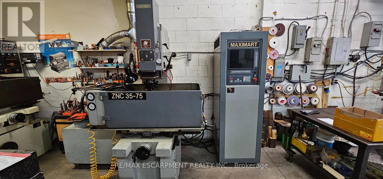 3 - 1075 Westport Crescent, Mississauga, ON