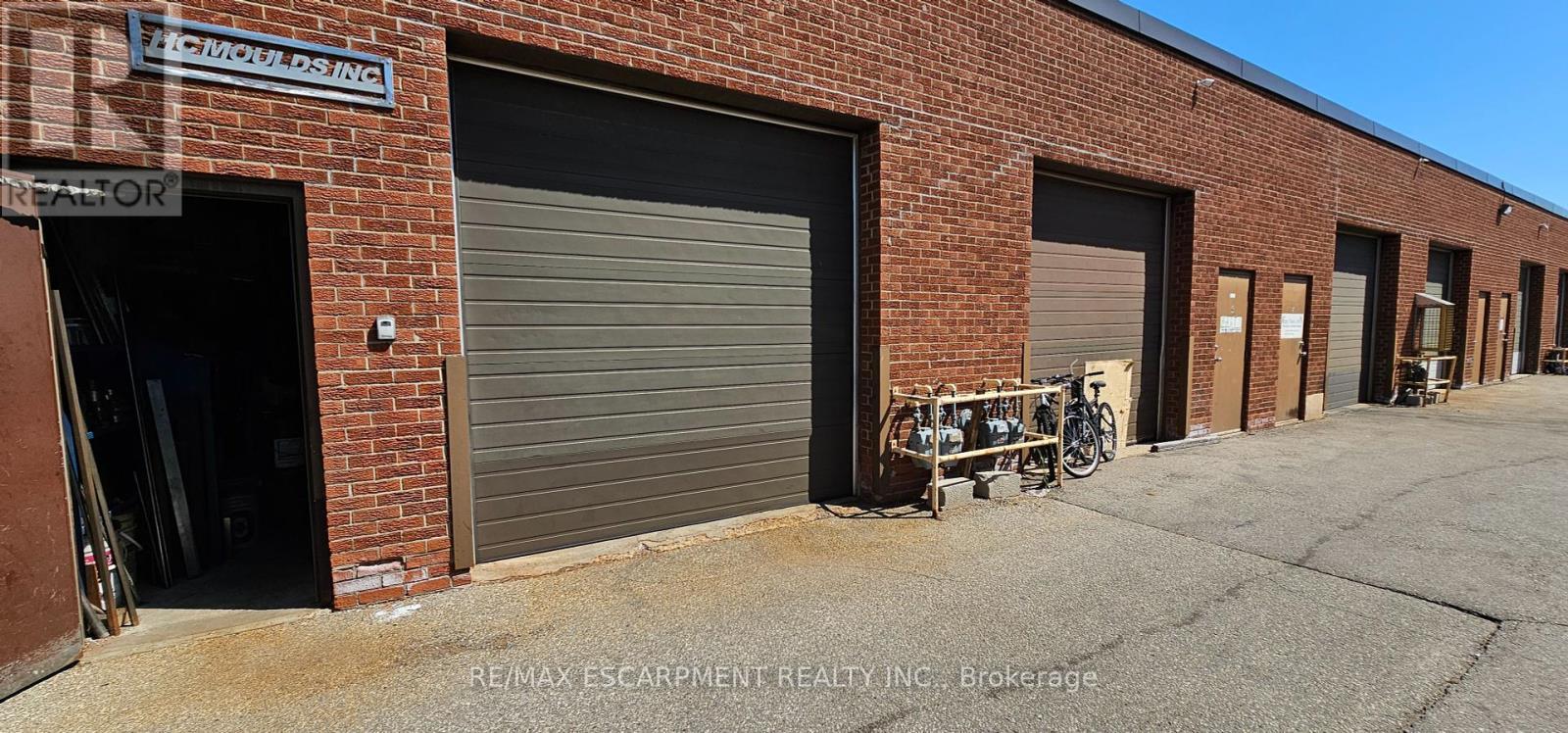 3 - 1075 Westport Crescent, Mississauga, ON