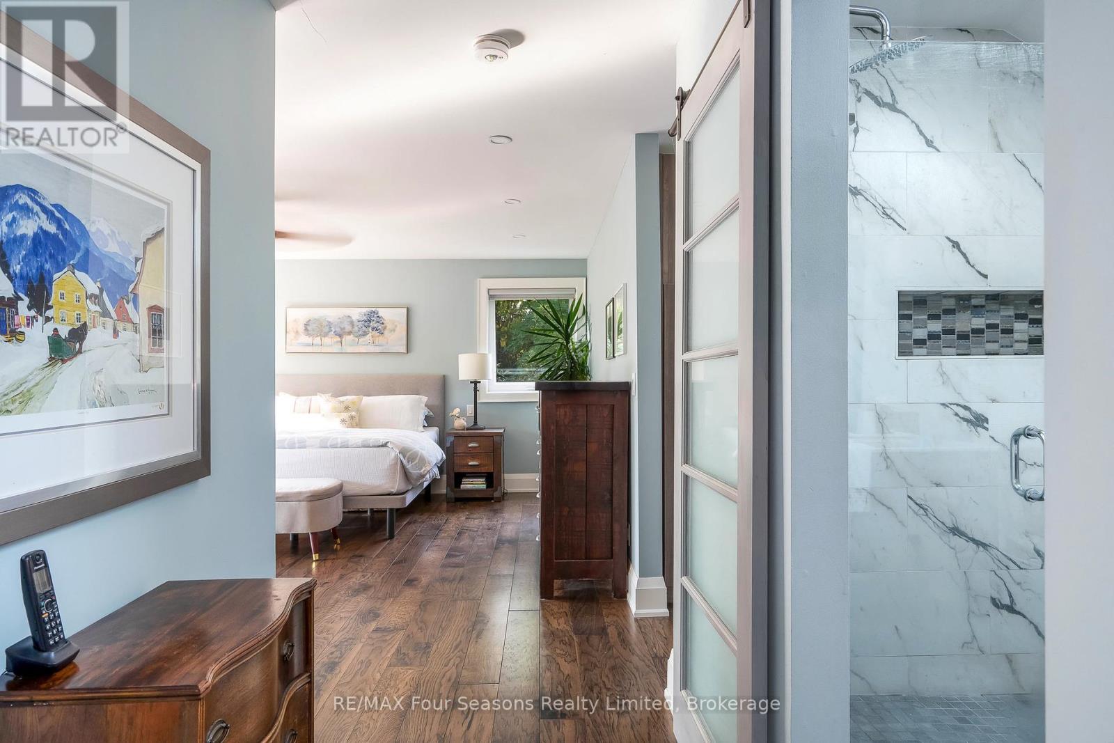 Primary Bedroom - 159 Indian Circle, Blue Mountains, ON - Indoor