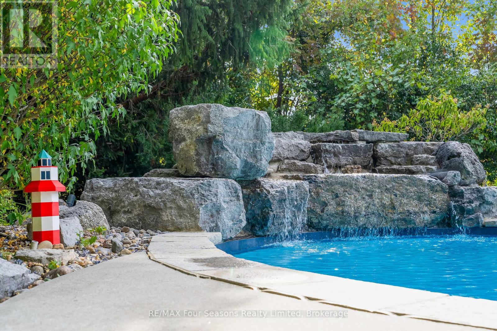 159 Indian Circle, Blue Mountains, ON - Outdoor With In Ground Pool