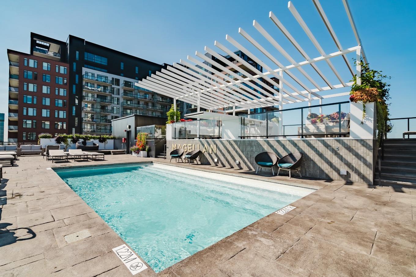 Pool - 1602-5505 Boul. Du Quartier, Brossard, QC - Outdoor With In Ground Pool