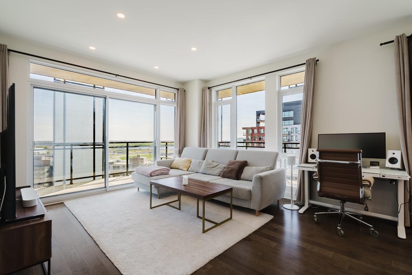 Living room - 1602-5505 Boul. Du Quartier, Brossard, QC - Indoor