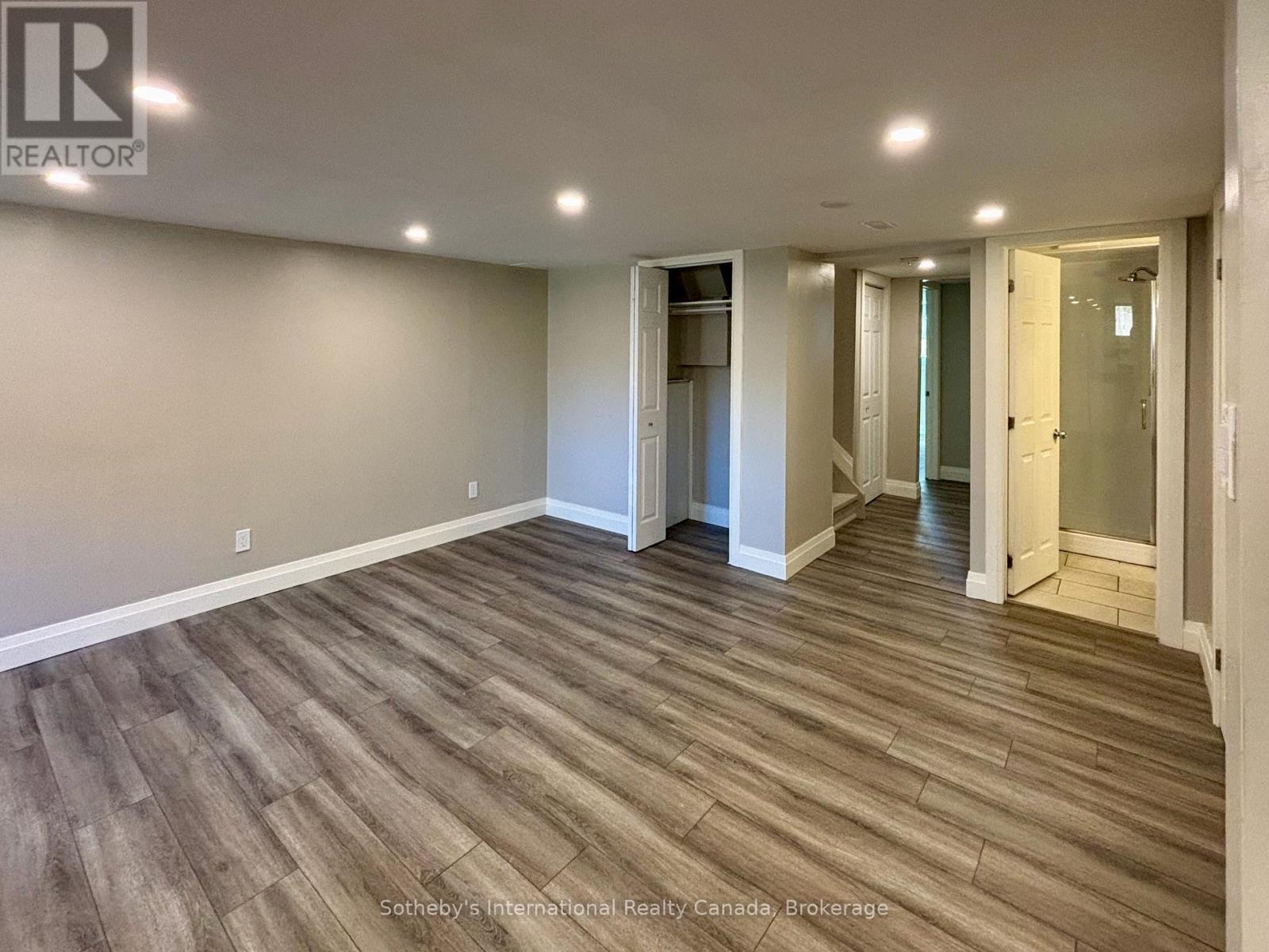 2 - 55 Courtice Crescent, Collingwood, ON - Indoor