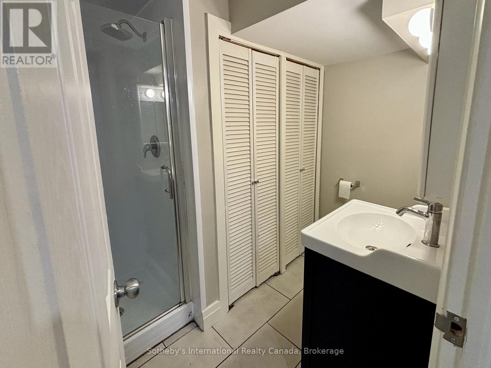 2 - 55 Courtice Crescent, Collingwood, ON - Indoor Photo Showing Bathroom