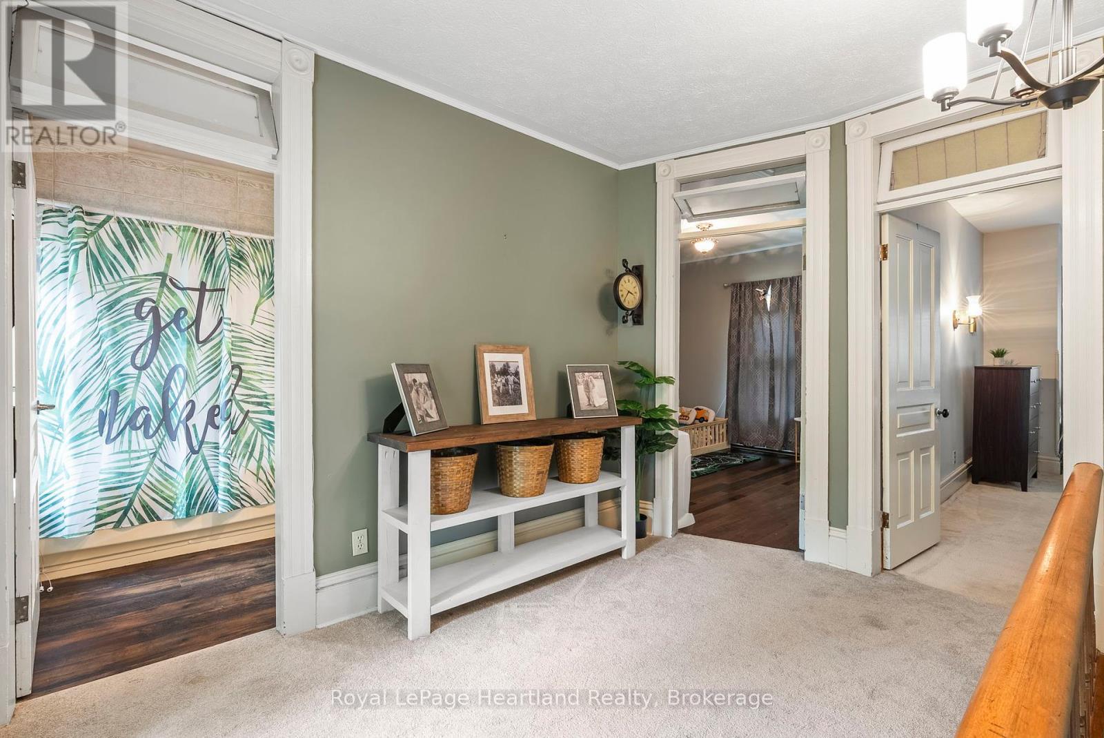 1047 Gibson Street, Howick, ON - Indoor