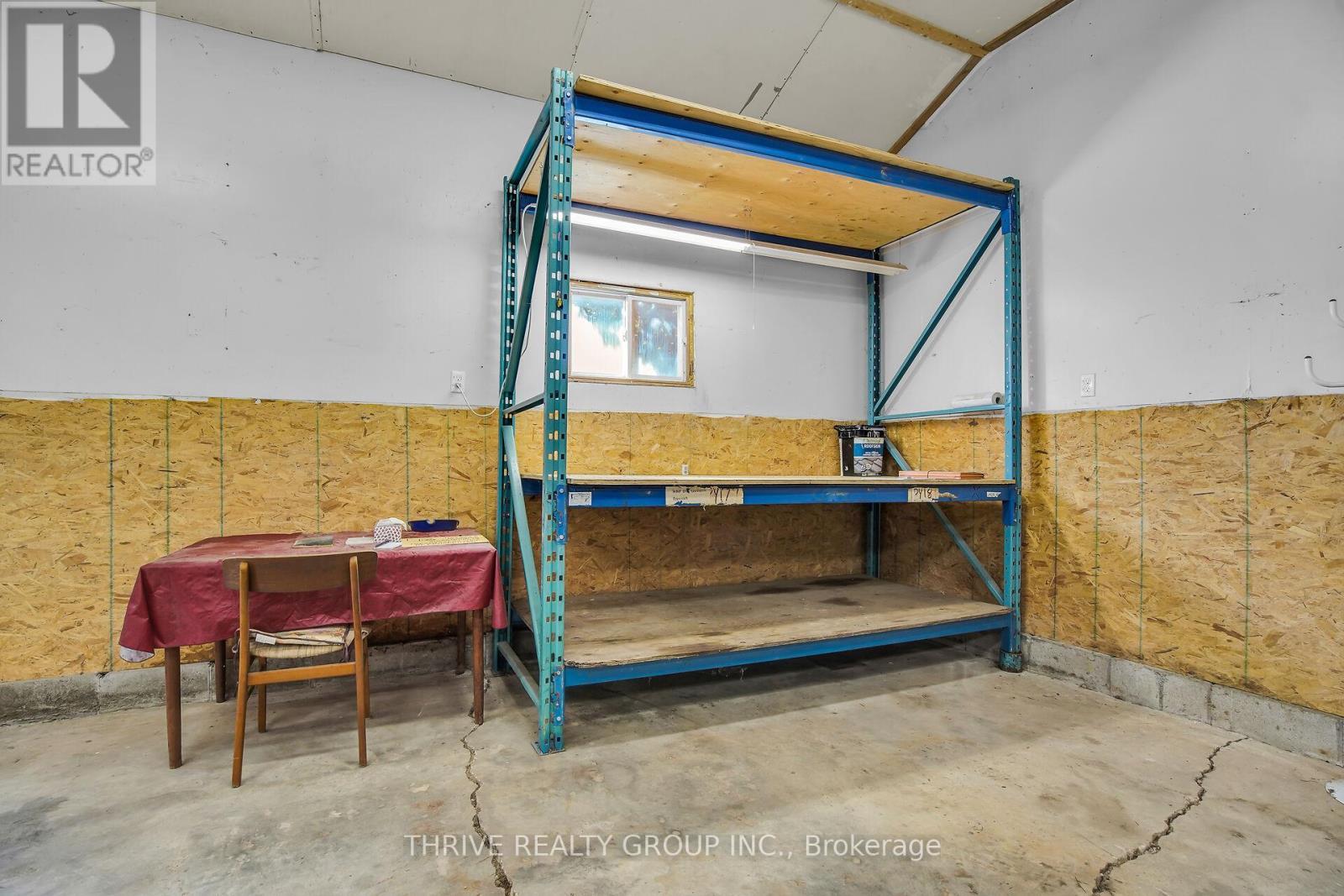 27747 Clyde Street, Adelaide Metcalfe (Kerwood), ON