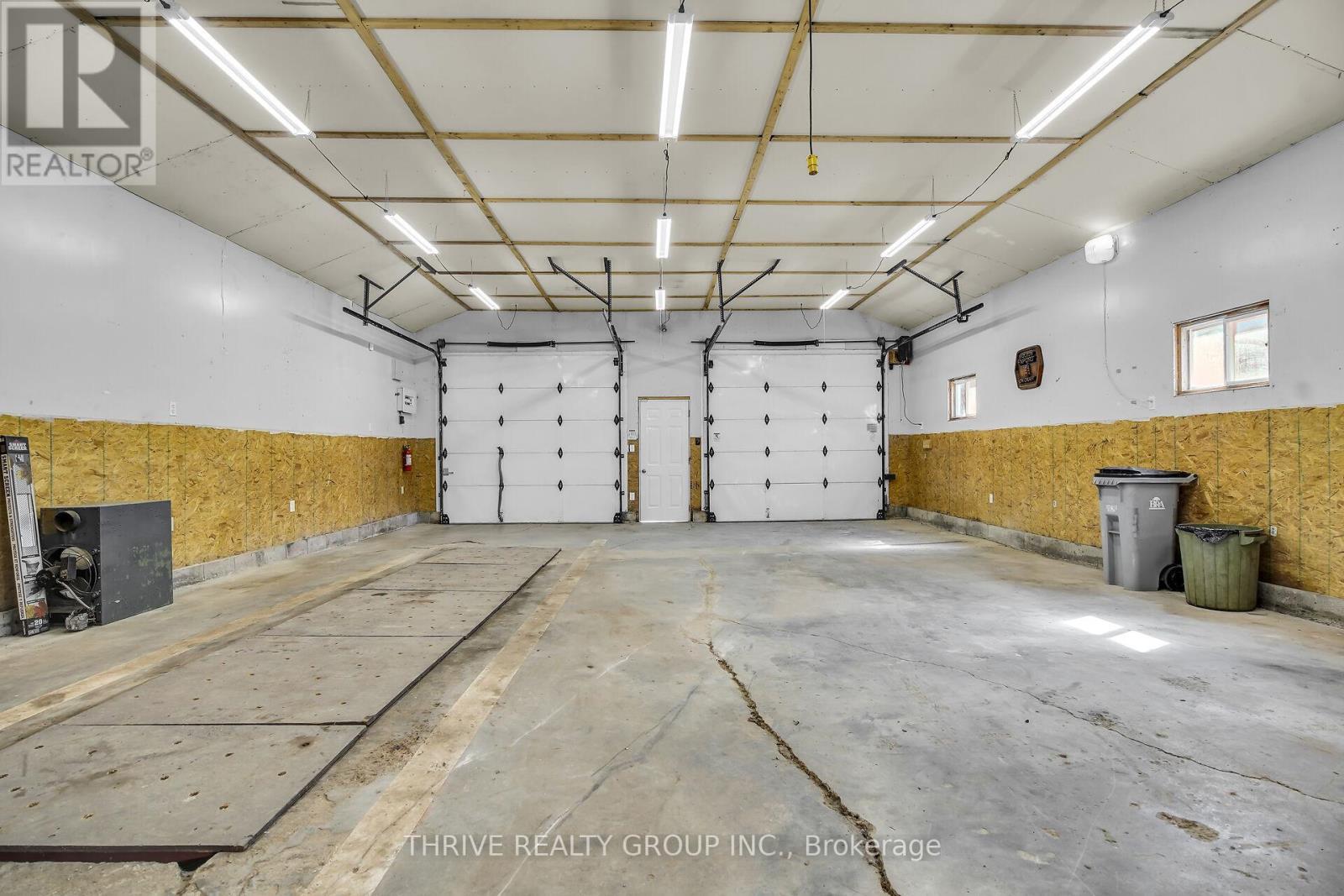 27747 Clyde Street, Adelaide Metcalfe (Kerwood), ON