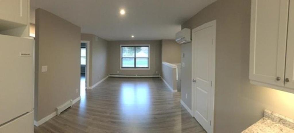 1325 James Street S, Thunder Bay, ON - Indoor