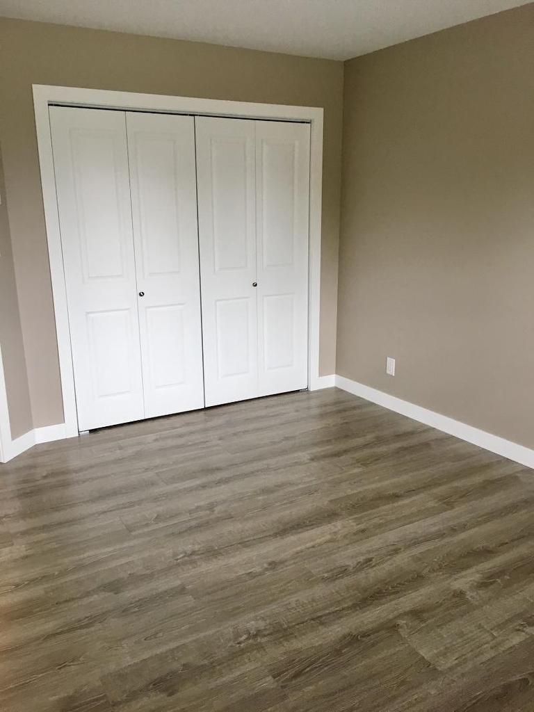 1333 James Street S, Thunder Bay, ON - Indoor Photo Showing Other Room