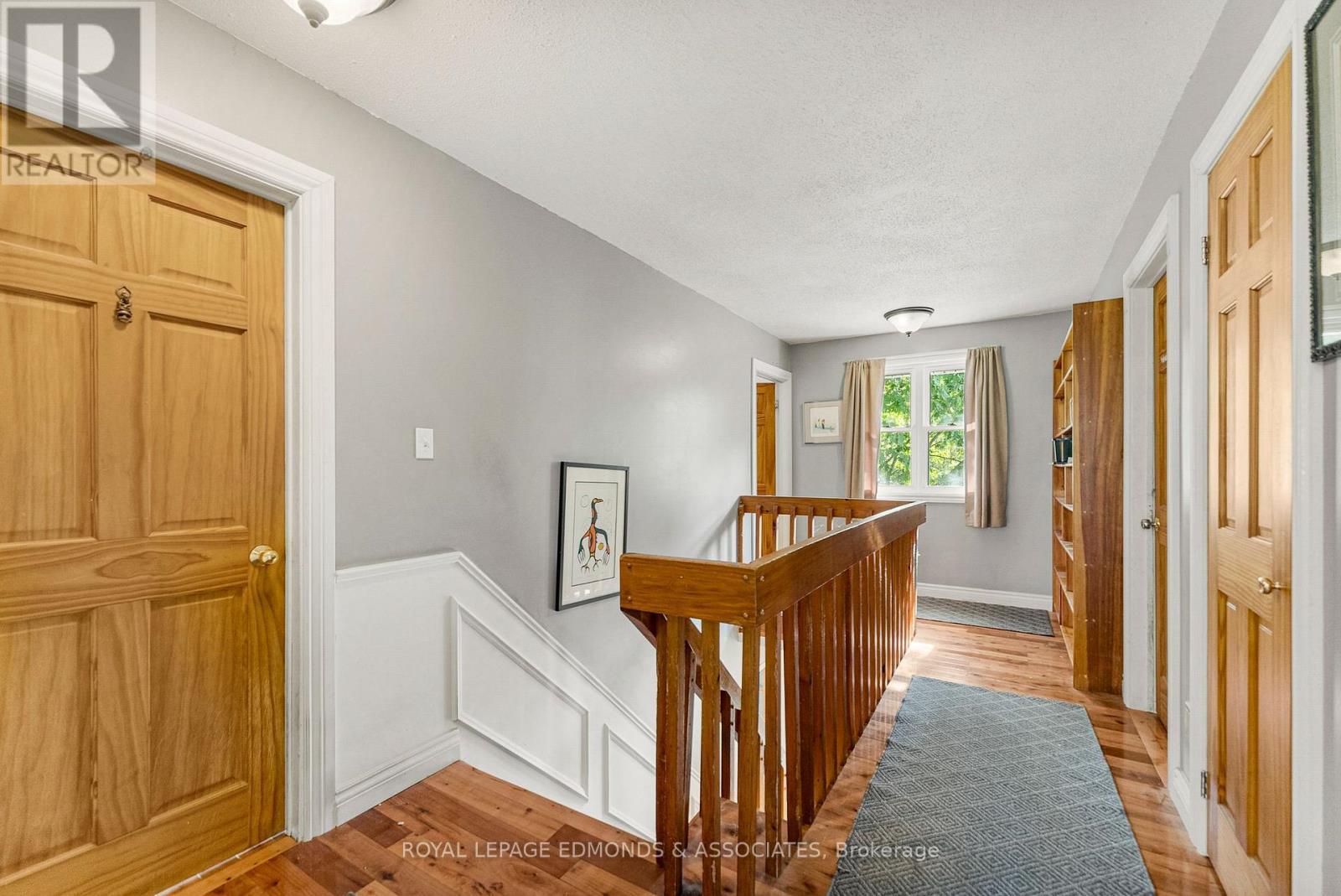 1095 Mountainview Drive, Laurentian Valley, ON - Indoor Photo Showing Other Room