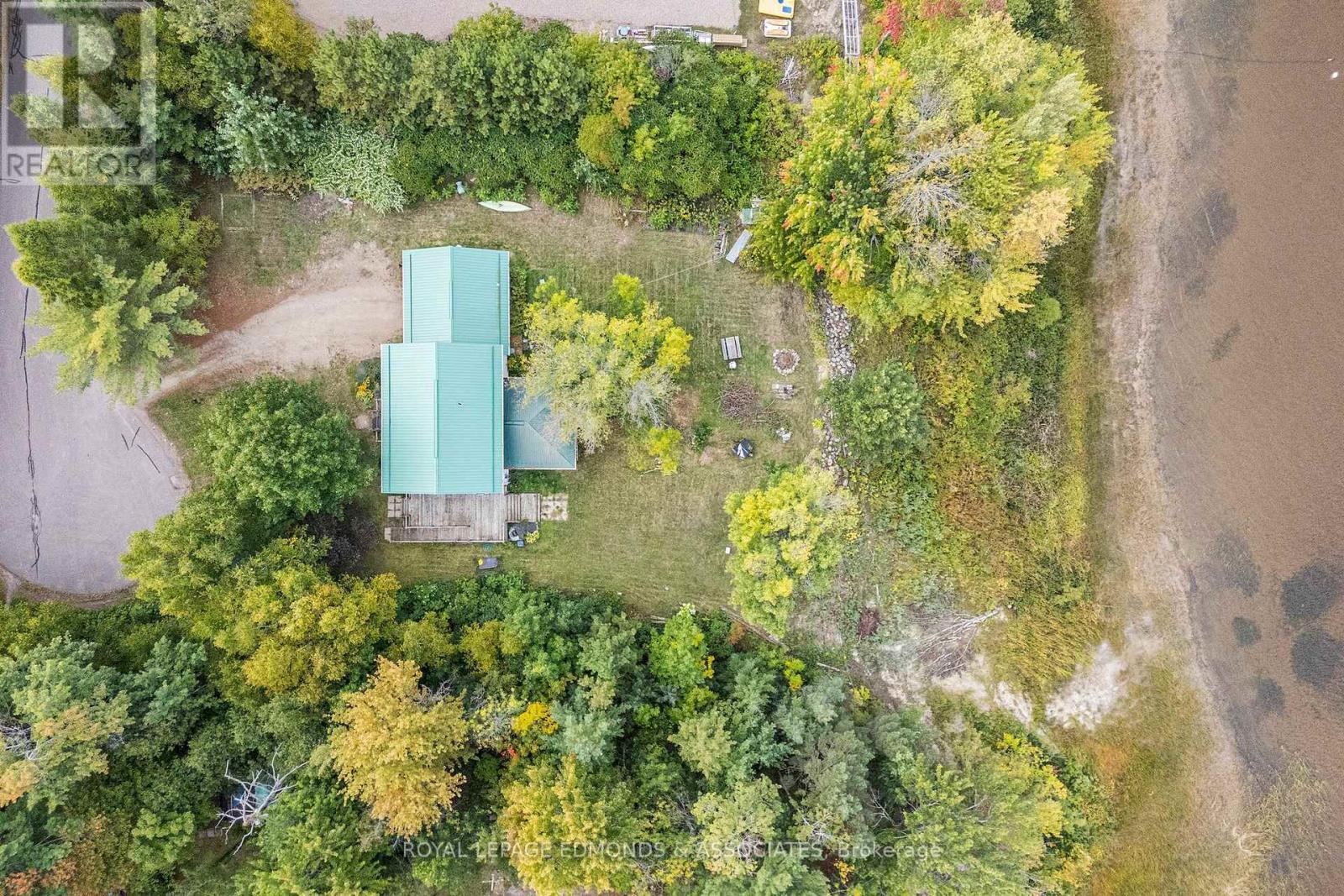 1095 Mountainview Drive, Laurentian Valley, ON - Outdoor With View