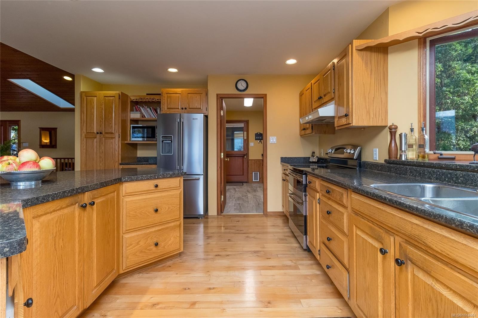 10662 Alder Cres, Youbou, BC