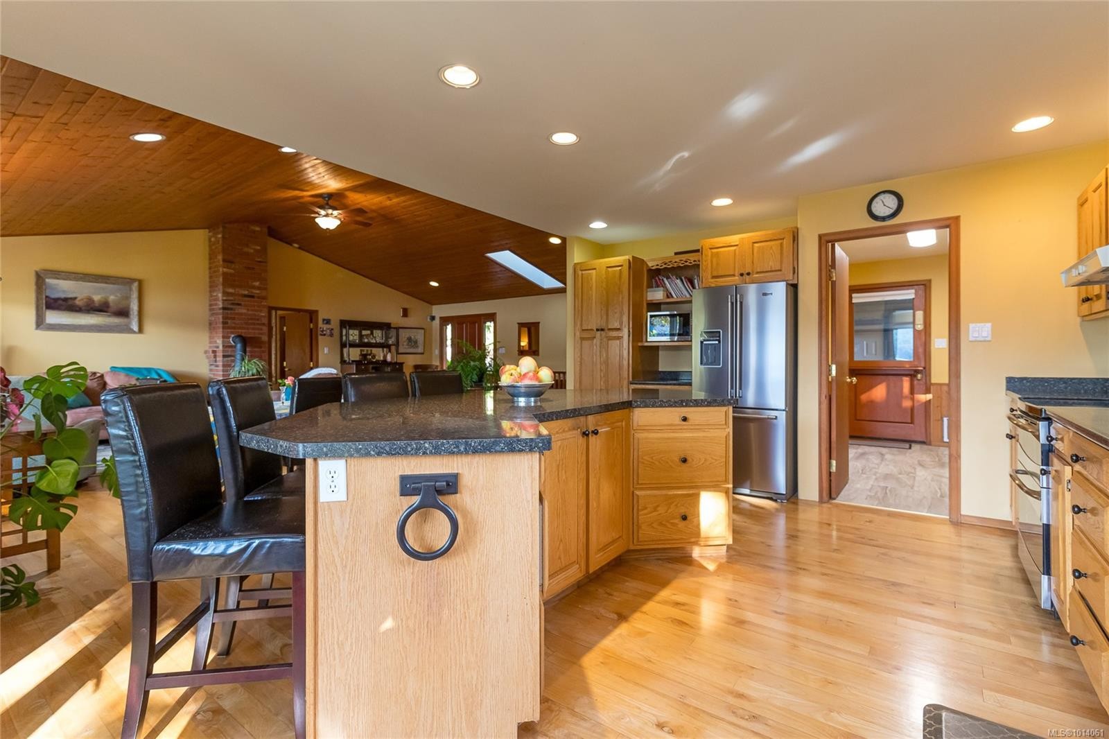 10662 Alder Cres, Youbou, BC