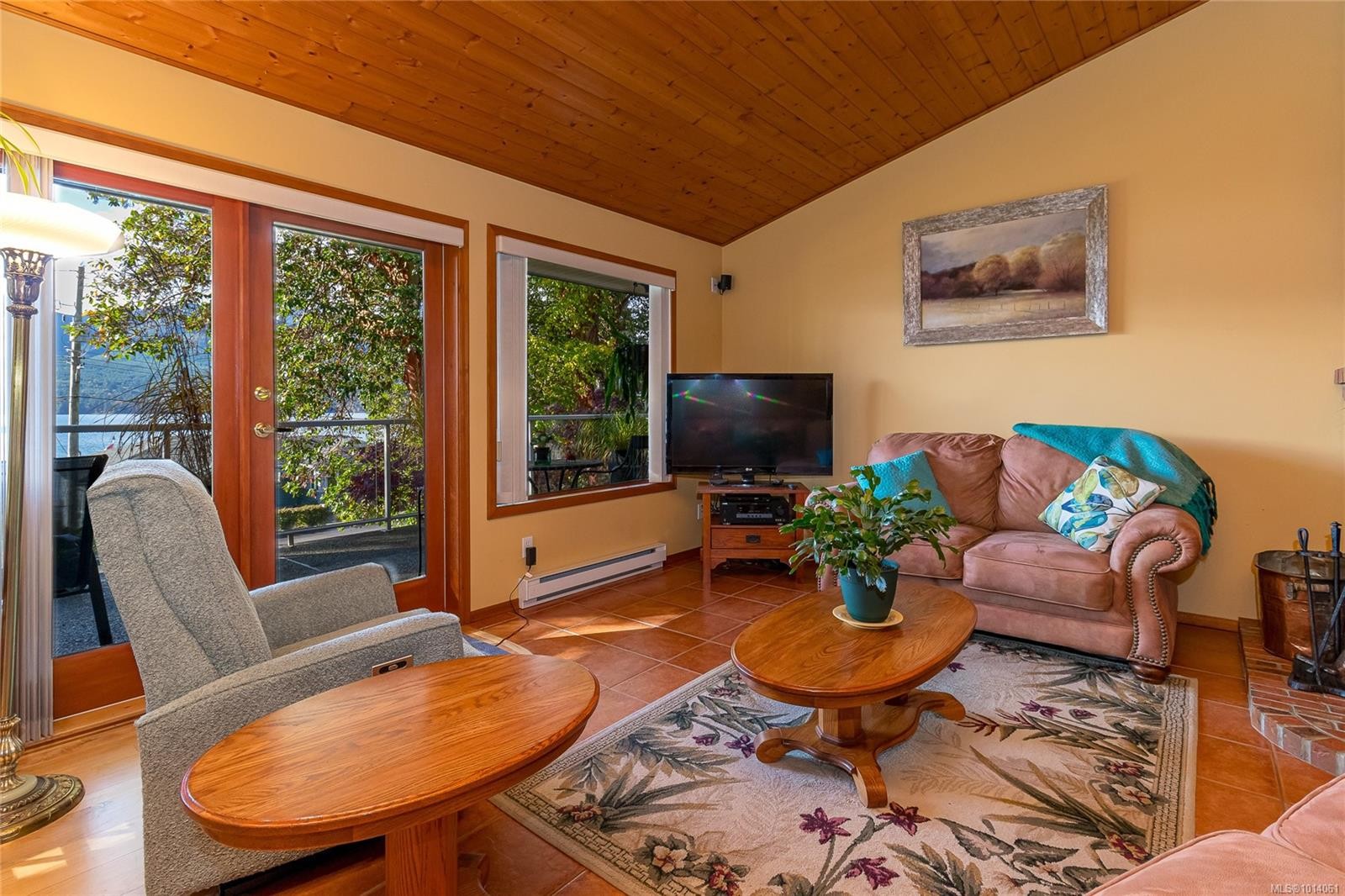 10662 Alder Cres, Youbou, BC