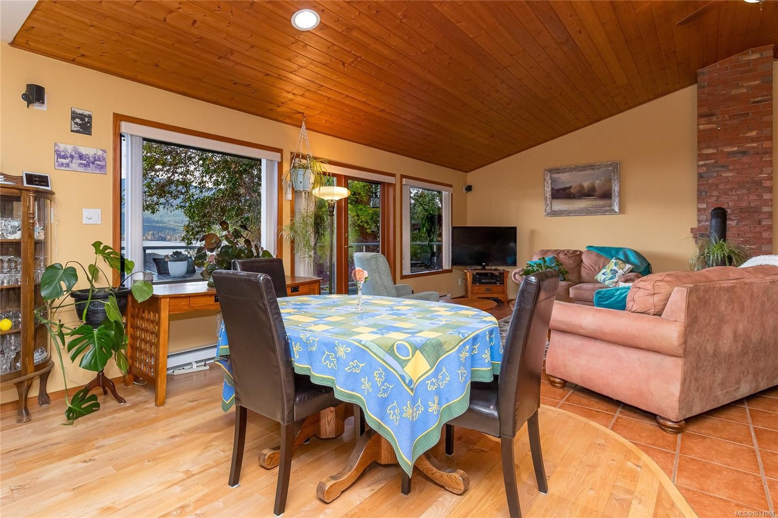 10662 Alder Cres, Youbou, BC