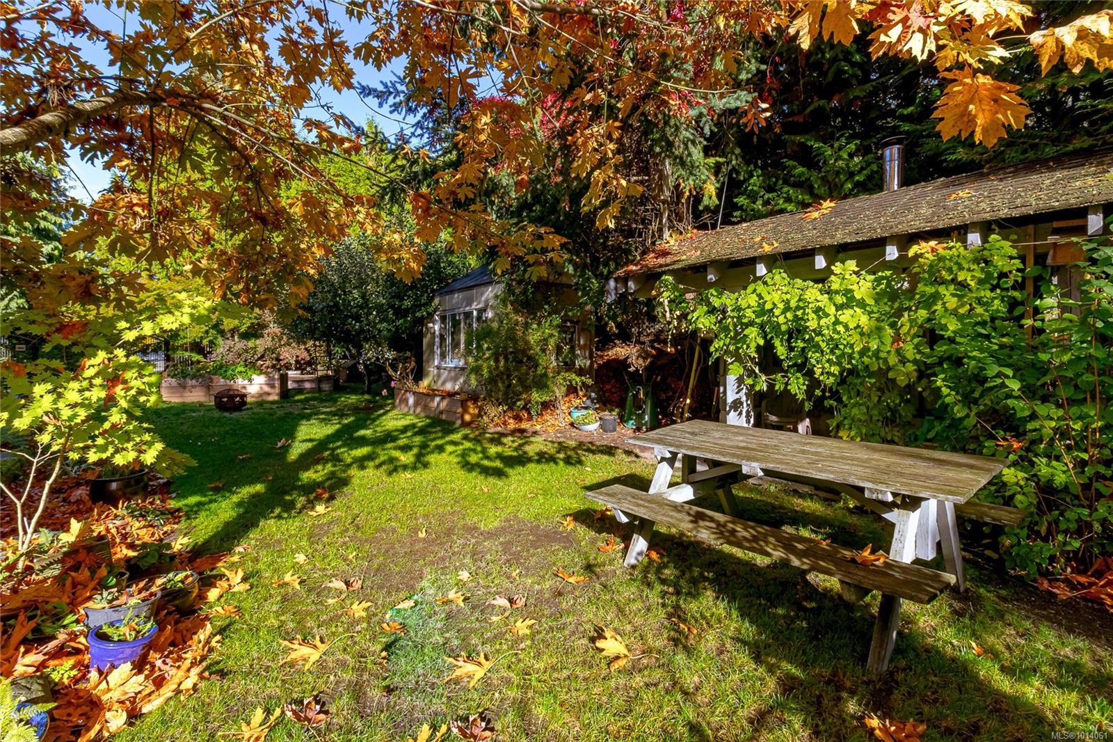 10662 Alder Cres, Youbou, BC