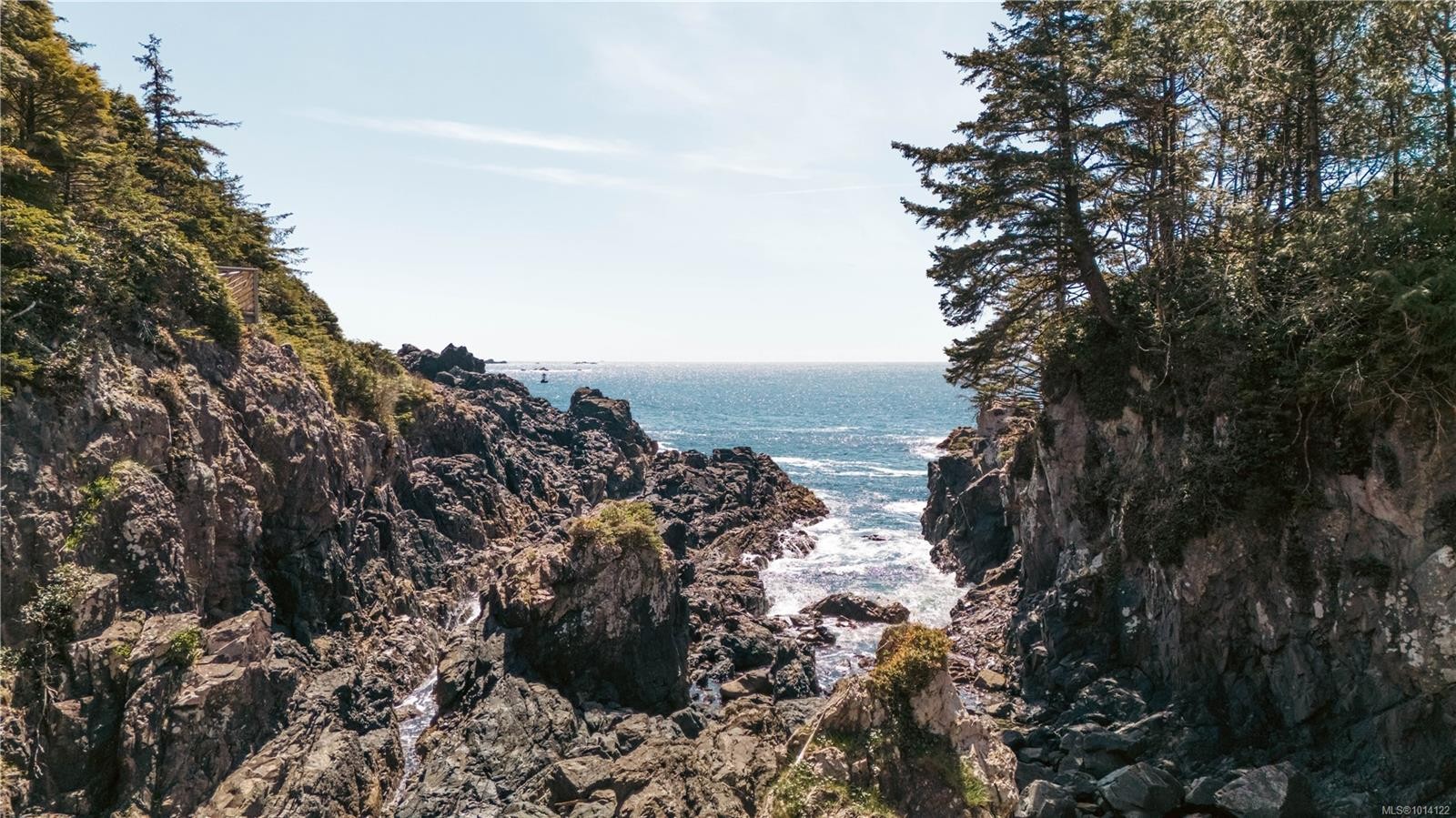 858 Barclay Pl, Ucluelet, BC