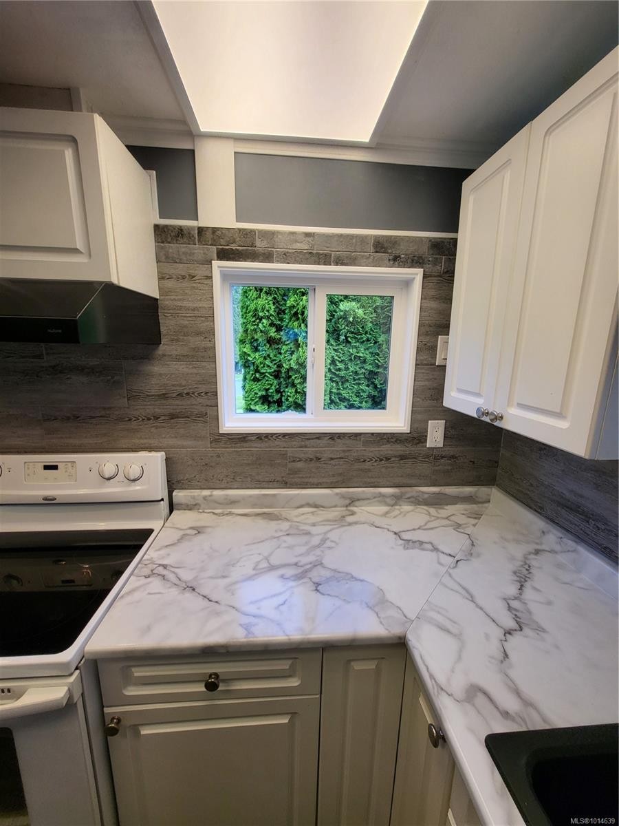 74-5250 Beaver Harbour Rd, Port Hardy, BC