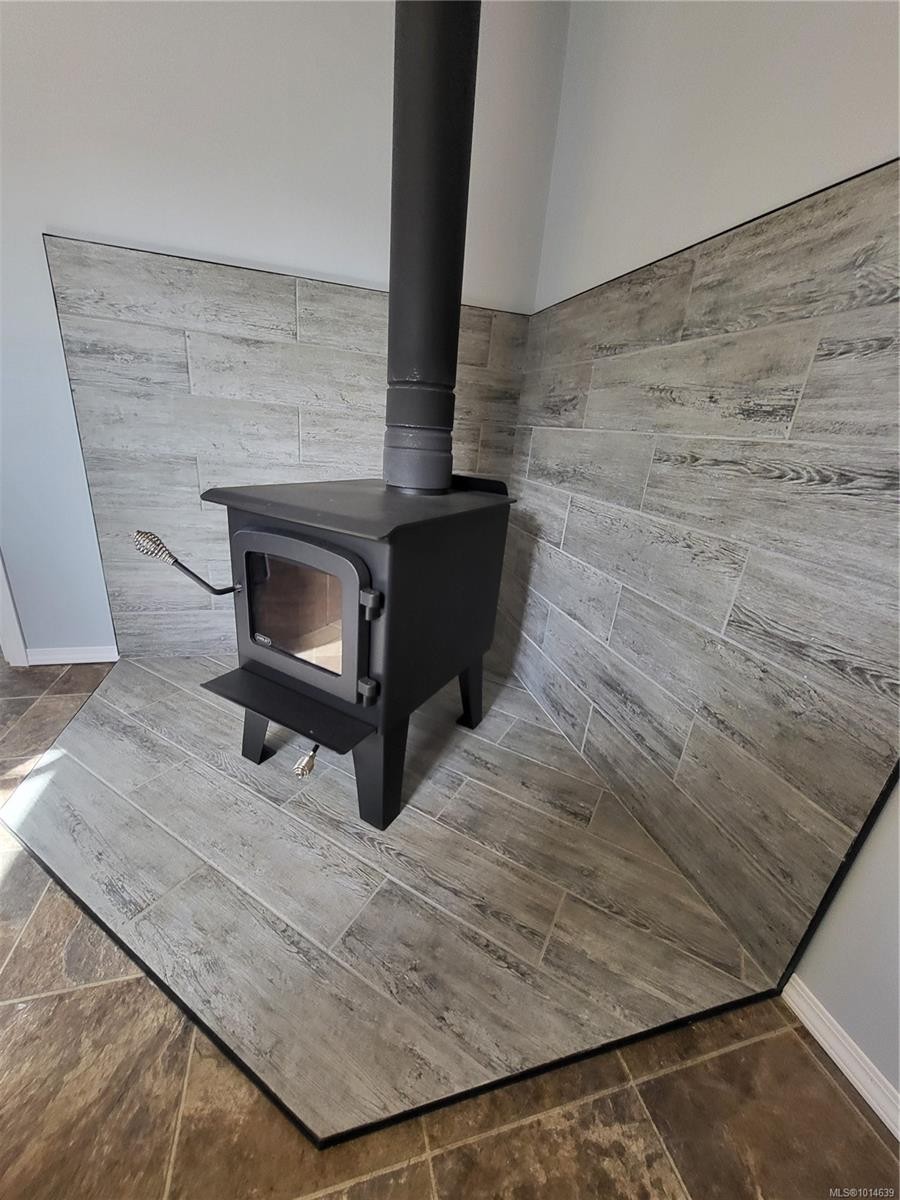 74-5250 Beaver Harbour Rd, Port Hardy, BC