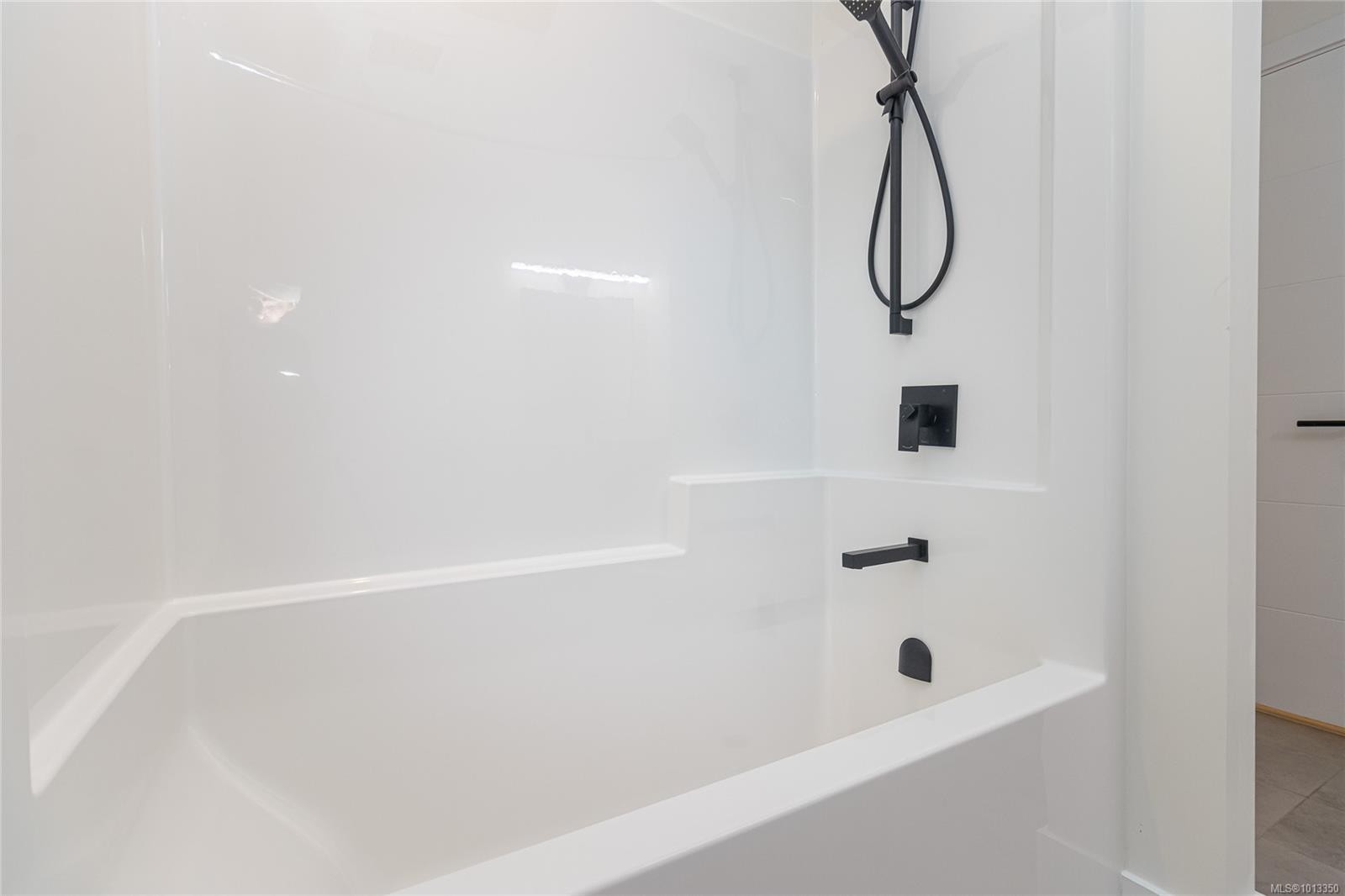 6301 Quail Peak Pl, Sooke, BC