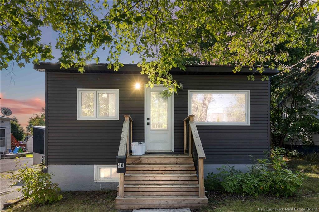 48 Eighth St, Moncton, NB
