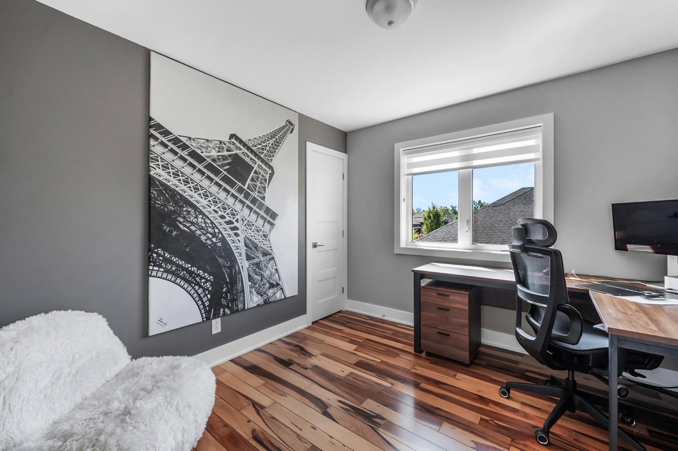 Bedroom - 3901 Rue Dugué, Longueuil (Saint-Hubert), QC - Indoor Photo Showing Office