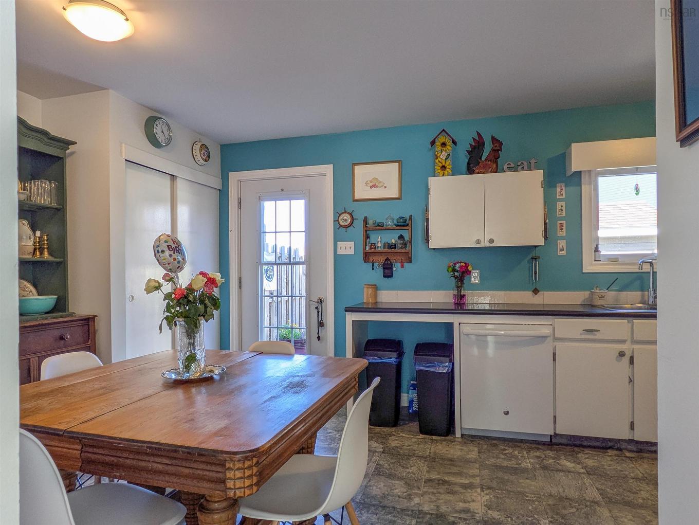 544 South Broadway Avenue, Cornwallis Park, NS