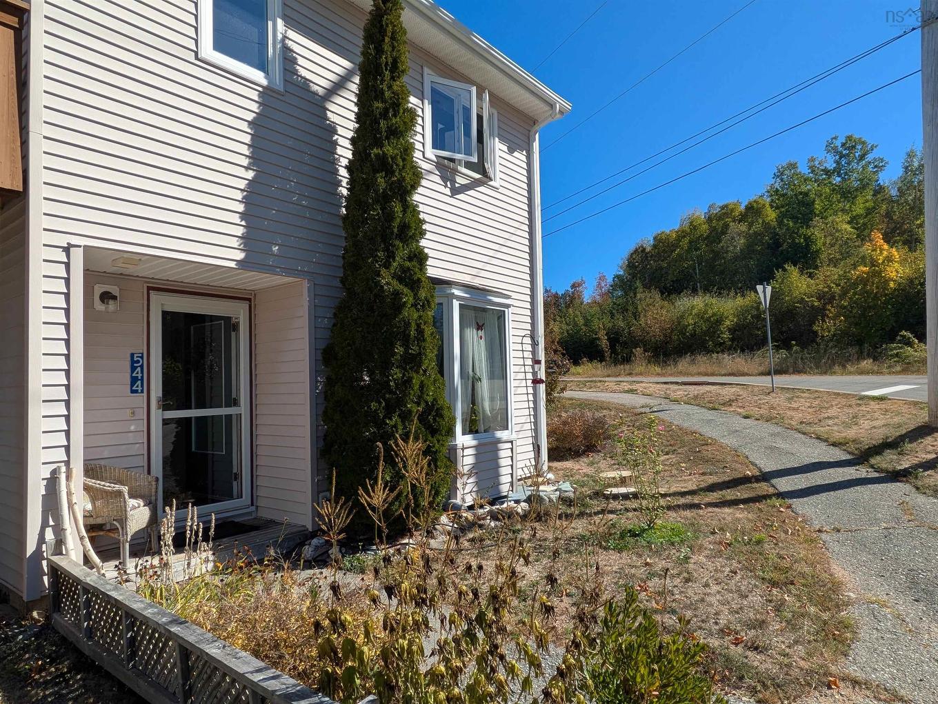 544 South Broadway Avenue, Cornwallis Park, NS