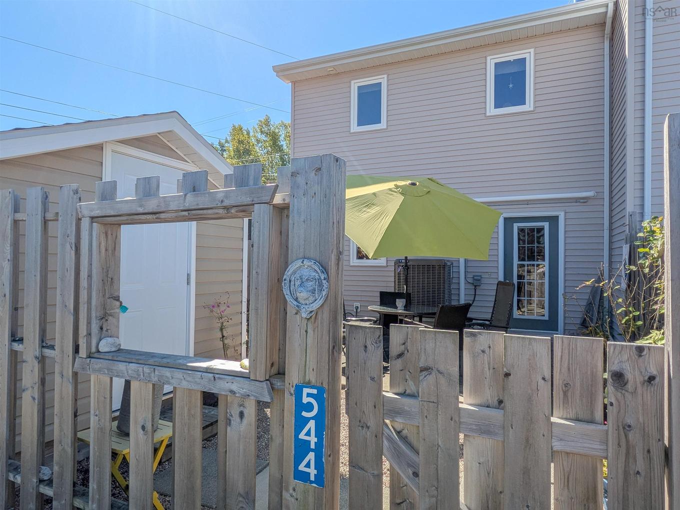 544 South Broadway Avenue, Cornwallis Park, NS