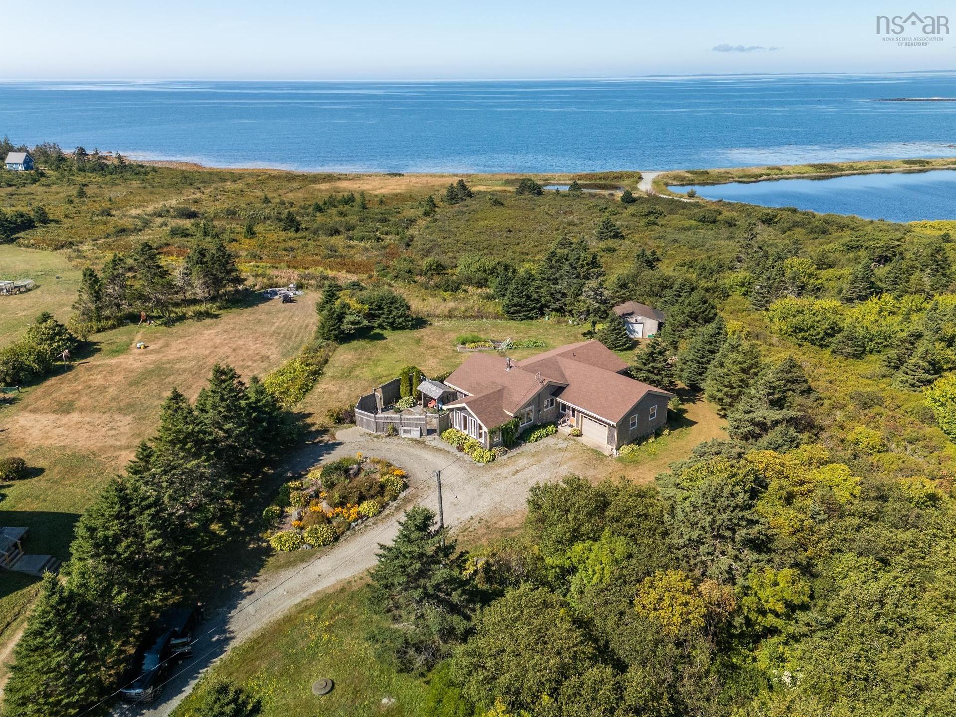 40 Country Lane, Lower West Pubnico, NS