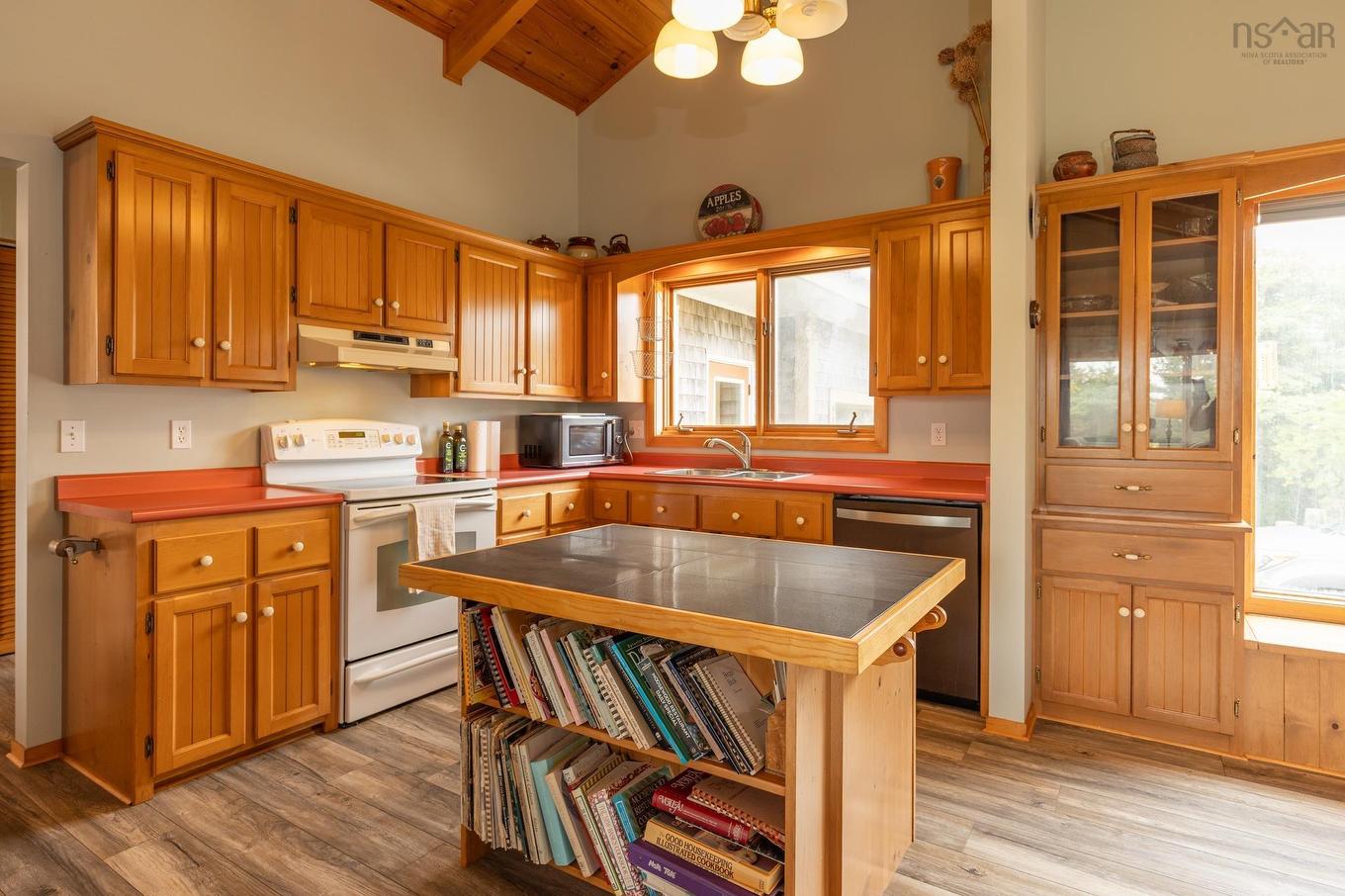 40 Country Lane, Lower West Pubnico, NS