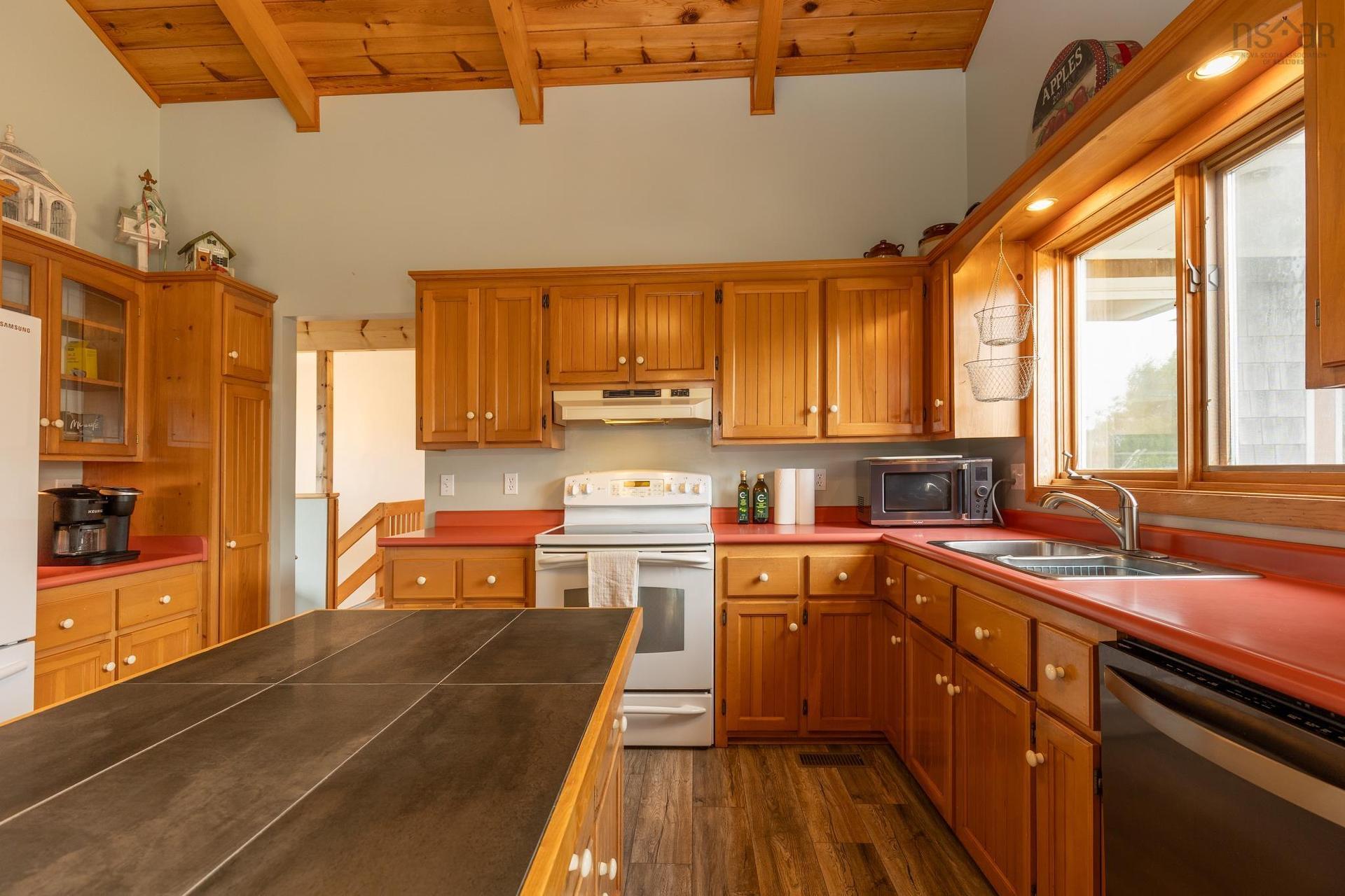 40 Country Lane, Lower West Pubnico, NS