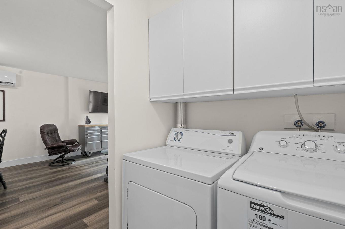 31-33 Birch Grove, Upper Tantallon, NS