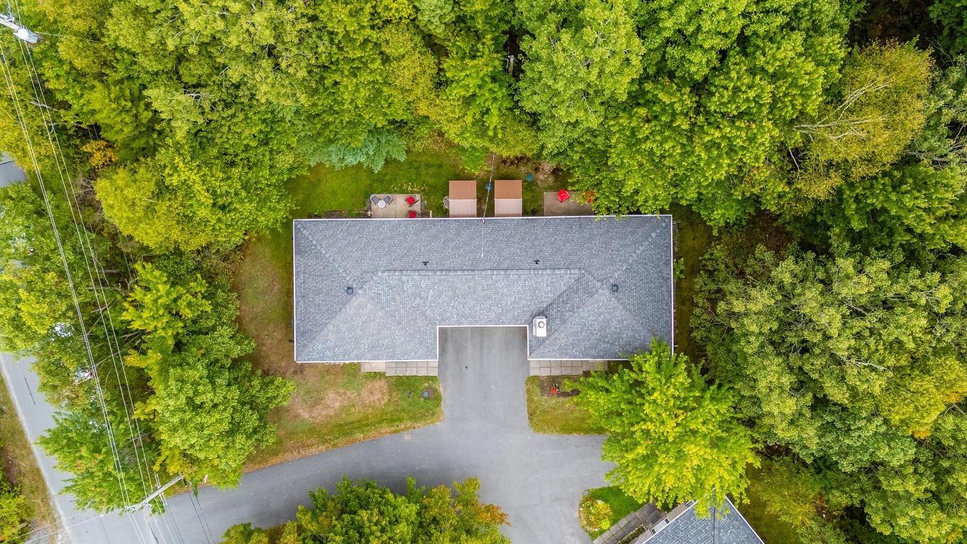 31-33 Birch Grove, Upper Tantallon, NS