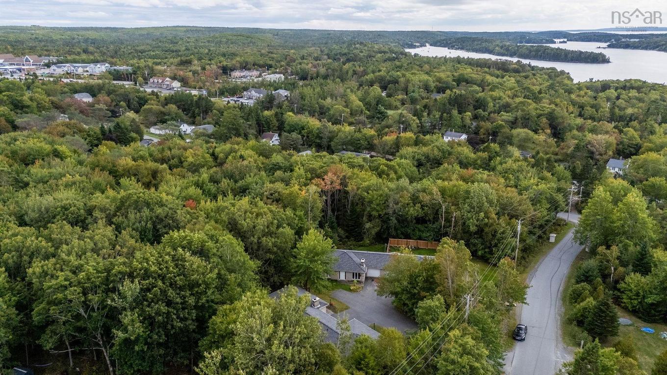 31-33 Birch Grove, Upper Tantallon, NS