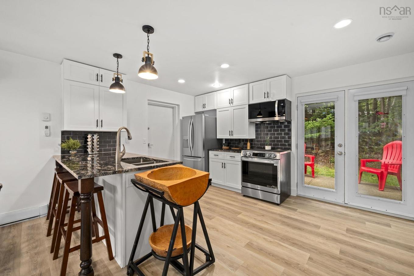 31-33 Birch Grove, Upper Tantallon, NS