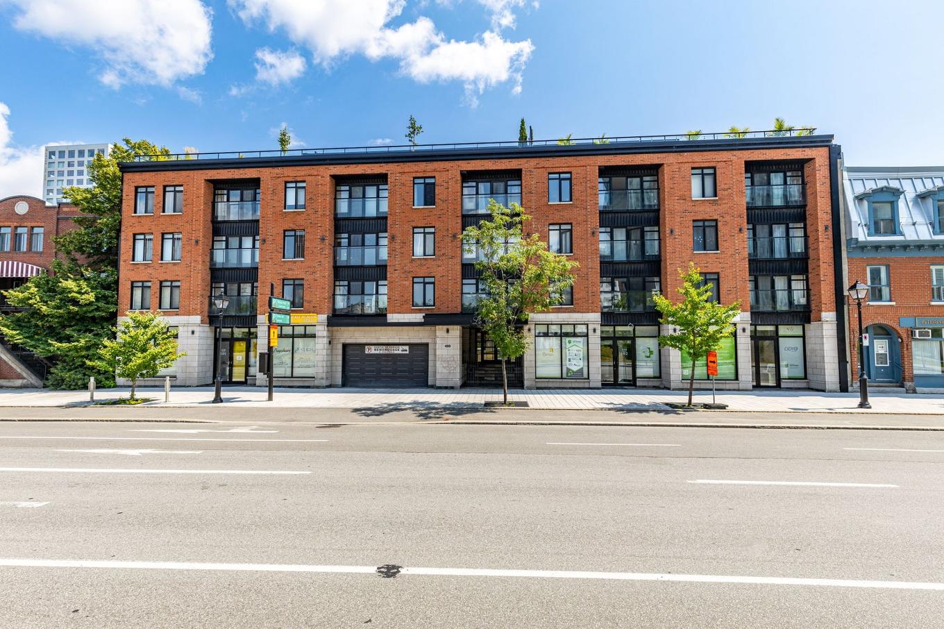 Frontage - 403-450 Rue St-Antoine E., Montréal (Ville-Marie), QC - Outdoor With Facade